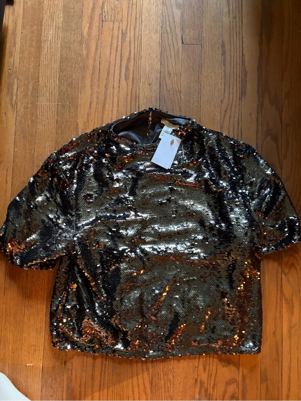 Black and Silver Sequin Short Sleeve Top